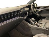 New VW Touareg Edition 286 HP (210 kW) 2026 Black SUV