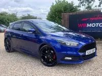 Used Ford Focus ST 2016 Blue Hatchback
