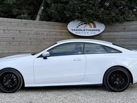 Used Mercedes E300 AMG line 245 HP (180 kW) 2018 White Coupe