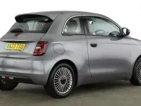 Used Fiat 500e Red 69 kW (95 HP) 2023 Hatchback