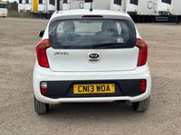 Used Kia Picanto 68 HP (50 kW) 2013 White Hatchback