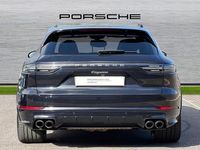 Used Porsche Cayenne Platinum Edition 462 HP (339 kW) 2022 Jet black SUV