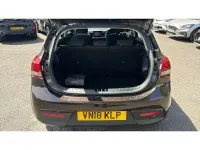 Begagnad Kia Rio 83 HK (61 kW) 2018 Brun Halvkombi