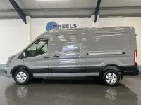 Usado Ford Transit Limited 165 CV (121 kW) 2025 Gris Van
