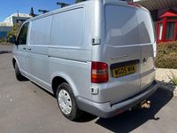 Second-hand VW Transporter Trendline 102 CP (75 kW) 2005 Argintiu Van