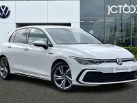 Used VW Golf VIII R-line 128 HP (94 kW) 2022 White Hatchback