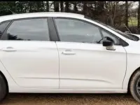 Begagnad Citroën C4 Flair 120 HK (88 kW) 2015 Vit Halvkombi