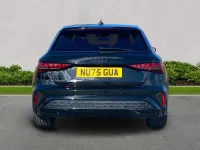 Begagnad Audi A3 Black Edition 204 HK (150 kW) 2025 Svart Halvkombi