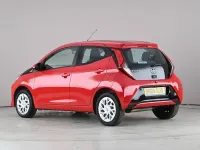 Gebraucht Toyota Aygo X-play 72 PS (52 kW) 2020 Rot Kleinwagen