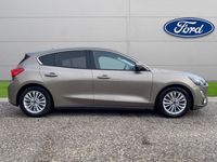 used Ford Focus HATCHBACK