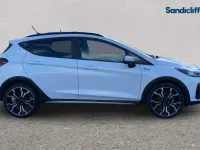 Usado Ford Fiesta Active 100 CV (73 kW) 2022 Blanco Utilitario