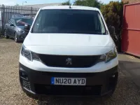 Used Peugeot Partner 131 HP (96 kW) 2020 White MPV