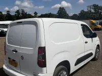 Used Vauxhall Combo Sportive 100 HP (73 kW) 2019 White MPV