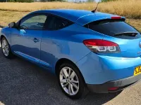 Used Renault Mégane Coupé Dynamique 2012 Metallic electric blue Coupe