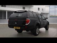 Used Mitsubishi L200 176 HP (129 kW) 2010 Black Pickup