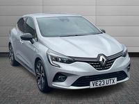Gebraucht Renault Clio V Techno 90 PS (66 kW) 2023 Silber Kleinwagen