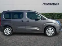 Second-hand Vauxhall Combo S 110 CP (80 kW) 2019 Gri Monovolum
