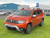 Used Dacia Duster Prestige 90 HP (66 kW) 2023 Orange SUV