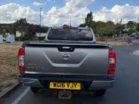 Used Nissan Navara Tekna 190 HP (139 kW) 2016 Grey Pickup