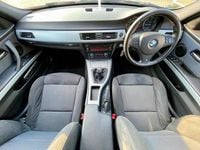 Used BMW 318 M Sport 141 HP (103 kW) 2011 Blue Estate