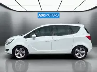 Used Vauxhall Meriva 100 HP (73 kW) 2015 White MPV