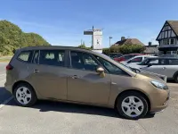 Used Vauxhall Zafira Tourer 165 HP (121 kW) 2014 Brown MPV