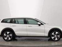 Used Volvo V60 CC Pro 197 HP (144 kW) 2021 Birch light Estate