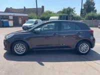 Used Kia Rio 2017 Brown Hatchback