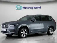 Begagnad Volvo XC90 Core 2023 Grå SUV