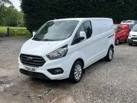 Usado Ford Transit Custom Limited 130 CV (95 kW) 2021 Blanco Van