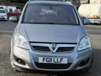 Używany Vauxhall Zafira Elite 2011 Srebrny Minivan