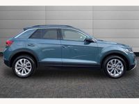 New VW T-Roc Match 150 HP (110 kW) 2025 Blue SUV