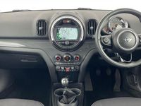 Used Mini Cooper Countryman Classic 134 HP (98 kW) 2019 White SUV