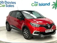 Used Renault Captur Version S 131 HP (96 kW) 2019 Red SUV
