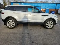 Używany Land Rover Range Rover evoque SE 2017 Biały Kombi