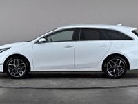 Used Kia Ceed 158 HP (116 kW) 2022 White Hatchback
