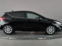 Używany Ford Fiesta Titanium 125 KM (91 kW) 2019 Czarny Hatchback