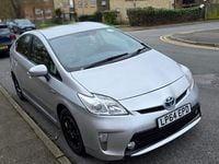 Used Toyota Prius T3 2015 Silver Hatchback
