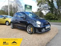 Begagnad Abarth 595 Competizione 180 HK (132 kW) 2015 Svart Halvkombi