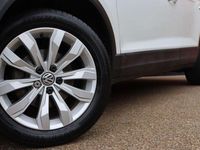 Used VW T-Roc SE 115 HP (84 kW) 2018 White SUV