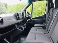 Usado Mercedes Sprinter Progressive 148 HP (108 kW) 2021 Branco Van