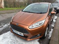 Second-hand Ford Fiesta Zetec 2013 Galben Hatchback
