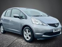 Used Honda Jazz ES 100 HP (73 kW) 2009 Silver Hatchback