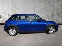 Używany Mini ONE Classic 101 KM (74 kW) 2019 Niebieski Hatchback