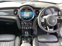 Used Mini Cooper Exclusive 134 HP (98 kW) 2024 Silver Hatchback