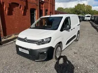 Used Citroën Berlingo 75 HP (55 kW) 2020 White MPV