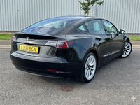 Usado Tesla Model 3 Standard Range 208 kW (283 HP) 2021 Preto Sedan