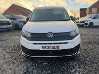 Used VW Caddy Edition 200 HP (147 kW) 2021 Candy white MPV