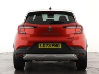 Used Renault Captur Evolution 143 HP (105 kW) 2023 Red/black SUV