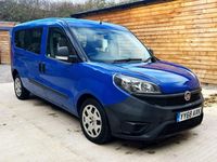 Begagnad Fiat Doblò 2018 Blå Minibuss